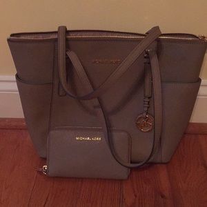 Michael Kors handbag and matching wallet
